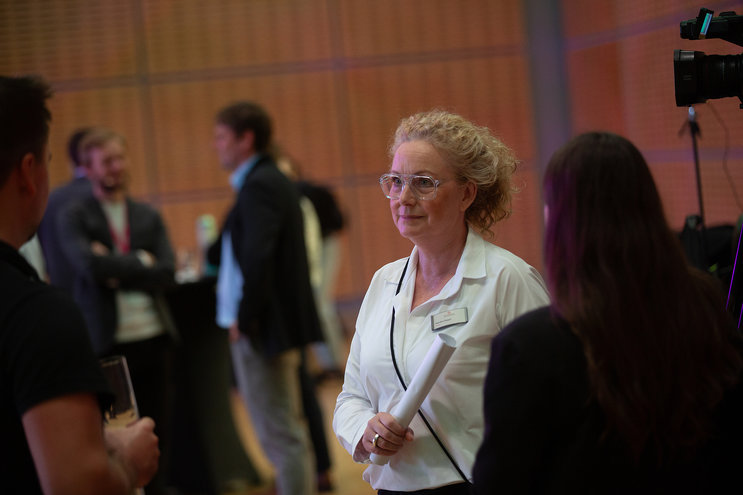 Reviekönig HY Summit Gesamtkoordinatorin Sandra Rappl - Hy.Summit.Rhein.Ruhr 2026 - Eventagentur REVIERKÖNIG