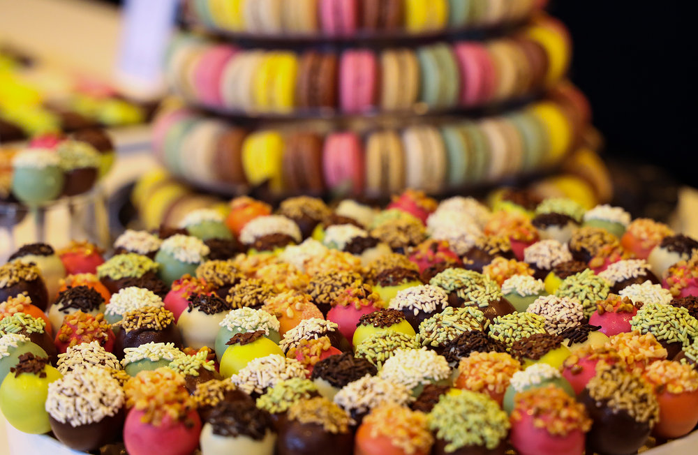 Macarons dekoriert - Dessert - Galaabend - Eventagentur REVIERKÖNIG
